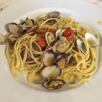 Lucifero - Spaghetti alle vongole - Pizza Near Me - Sapri, SA