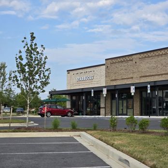 Starbucks - Walk-in entrance at other end, lots of surface parking. - Coffee & Tea Near Me - Frederick, Maryland Starbucks - Walk-in entrance at other end, lots of surface parking. - Coffee & Tea Near Me - Frederick, Maryland