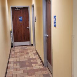 Kwik Trip - Travel center does have showers