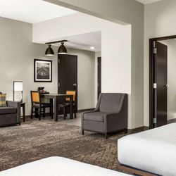 Homewood Suites by Hilton Springfield Medical District - Guest room