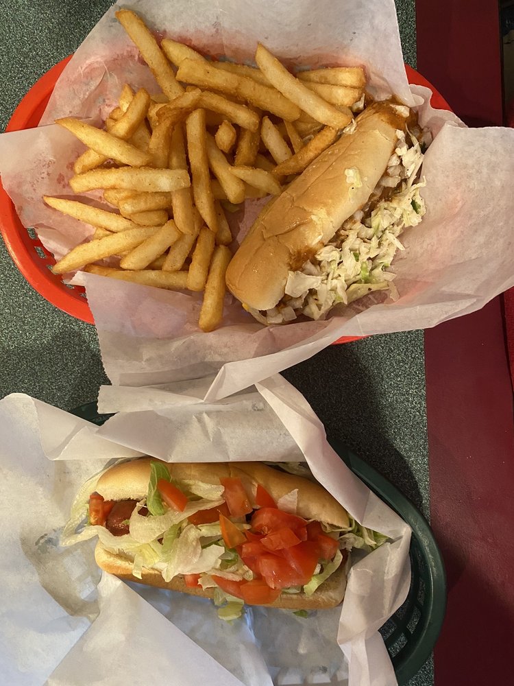 HOT DIGGIDY DOG 35 Photos & 43 Reviews 106 Roxie Ave, Fayetteville, North Carolina