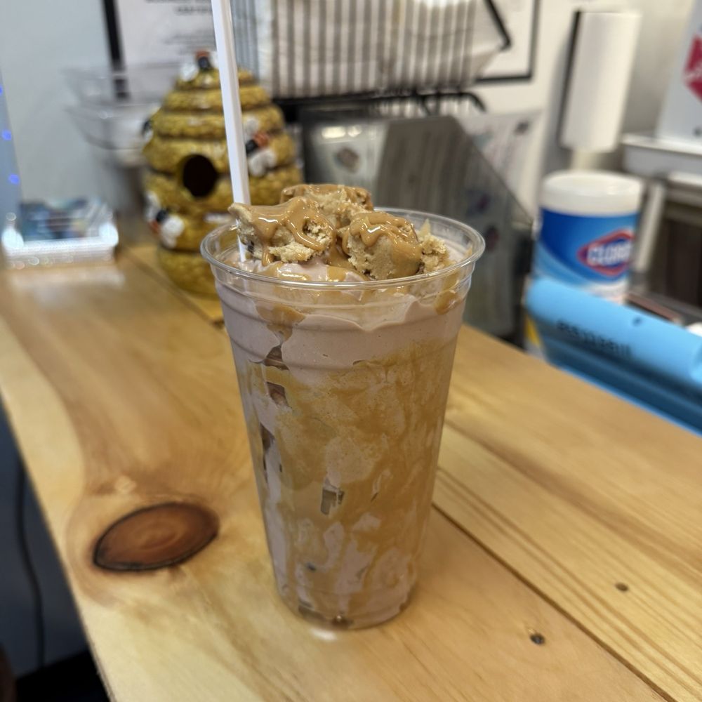 Snooks Shaved Ice & Soft Serve - Peanut butter and cookie dough blast - Ice Cream & Frozen Yogurt Near Me - Martinsburg, West Virginia