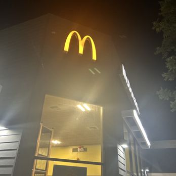 McDonald's - Burgers Near Me - Clovis, California