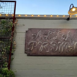 Alla Prima Art Studio & Gallery - The front.