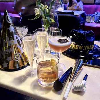 Local Edition - Ringing in the New Years! - Lounges Near Me - San Francisco, California Local Edition - Ringing in the New Years! - Lounges Near Me - San Francisco, California