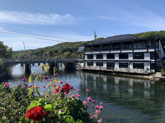 Pilsen Restaurant et Pub by null