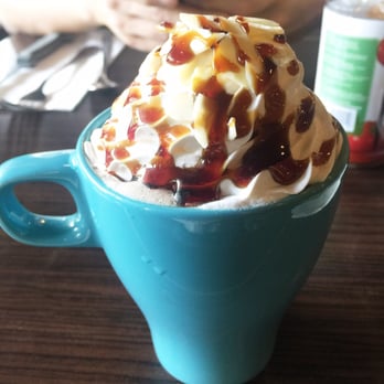 Brunch Club & Supper - Caramel Chopped Almond & Cream Hot Chocolate - Breakfast & Brunch Near Me - Hong Kong, HK