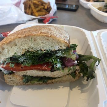 Monta Factory - Chicken sandwich - Armenian Near Me - Glendale, California Monta Factory - Chicken sandwich - Armenian Near Me - Glendale, California