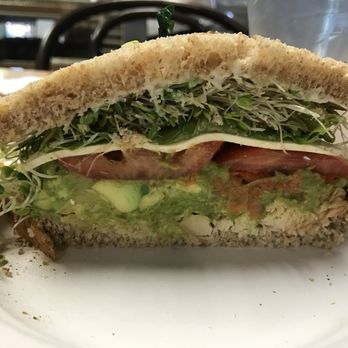Andy's Sandwiches & Smoothies - Turkey with all the fixings - Sandwiches Near Me - Honolulu, Hawaii