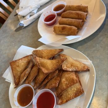 Bosco's Diner - American Near Me - Victorville, California