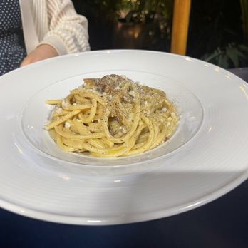 Cino - Carbonara - Italian Near Me - Honolulu, Hawaii