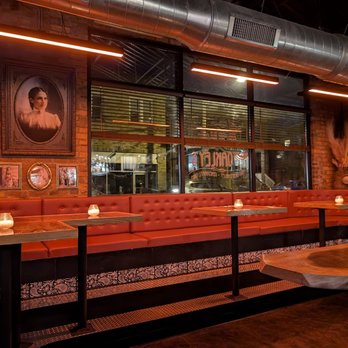 Annie Oakley's - Seating - Cocktail Bars Near Me - Cincinnati, Ohio