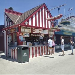 Cute little walk up food shack next to the break-a-plate boardwalk games.