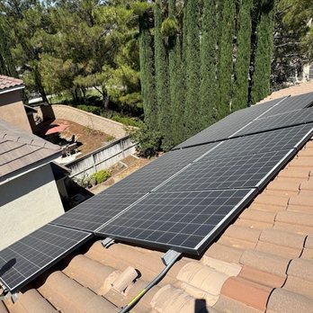 California Solar Shine - Solar before cleaning - Solar Panel Cleaning Near Me