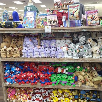 Buc-ee's - More plushie for nephews - Gas Stations Near Me - Melissa, Texas Buc-ee's - More plushie for nephews - Gas Stations Near Me - Melissa, Texas