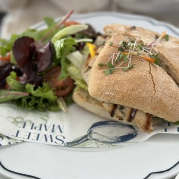 Sweet Maple - Chicken Sandwich - Breakfast & Brunch Near Me - Cupertino, California