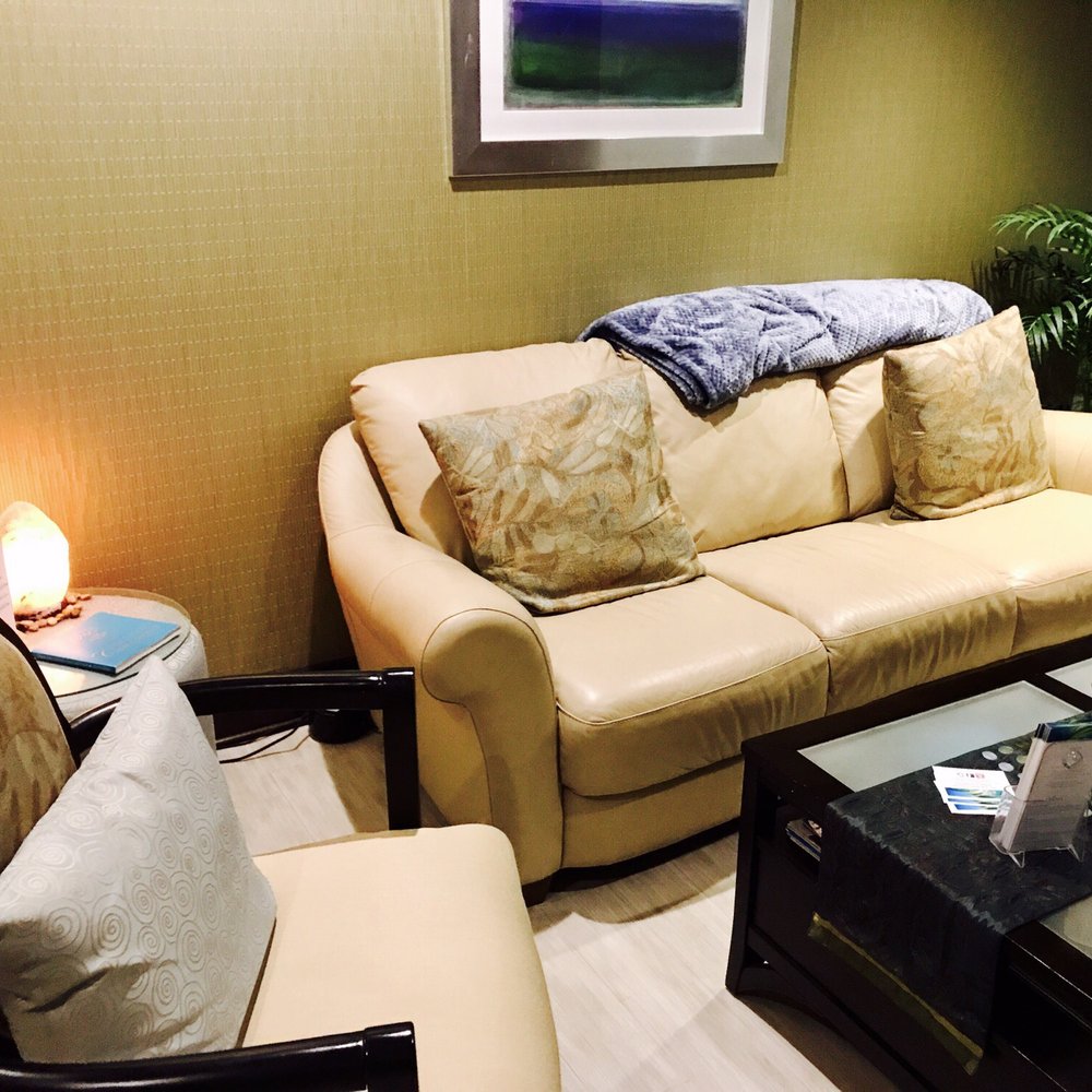 Tres Aurae Spa - Relaxing area near spa rooms - Massage Near Me - Williamsville, New York