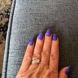 Posh Nails - Love this pretty purple for spring.