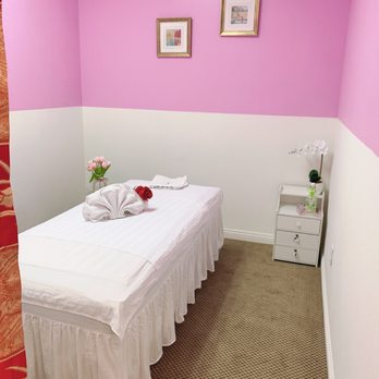 Relax Massage - Massage Therapy Near Me - Downey, California
