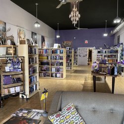 The Bookworm Box
