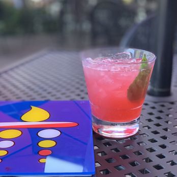 Libro at Laurelwood - Fruit tea mocktail - Bars Near Me - Memphis, Tennessee