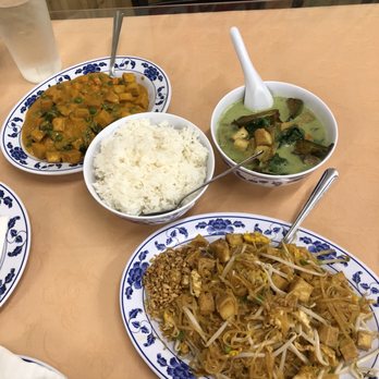 Thai Cuisine Express - Paneng curry, green curry, and pad Thai - Thai Near Me - Aiea, Hawaii Thai Cuisine Express - Paneng curry, green curry, and pad Thai - Thai Near Me - Aiea, Hawaii