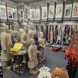 Scrolls, scarves, and terra cotta warriors!