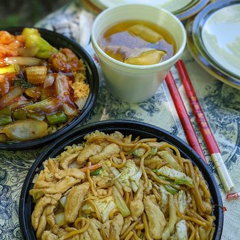 Akron China King - L11. Shrimp Garlic L15. Chicken Lo Mein. Lo Mein was full with tender meat. Shrimp was sweet. Ordered by my mistake. Supposed to be Hunan:). - Chinese Near Me - Akron, New York
