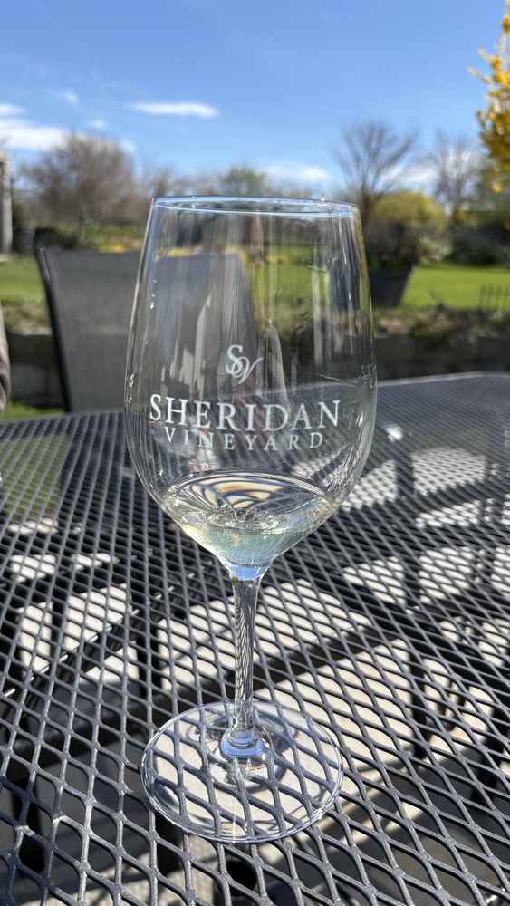 Sheridan Vineyard Logo