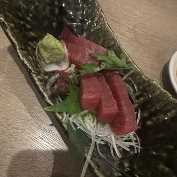 Izakaya Hachi - Costa Mesa - Blue Fin Tuna Sashimi 10/10 melted in my mouth so fresh amazing quality - Izakaya Near Me - Costa Mesa, California Izakaya Hachi - Costa Mesa - Blue Fin Tuna Sashimi 10/10 melted in my mouth so fresh amazing quality - Izakaya Near Me - Costa Mesa, California