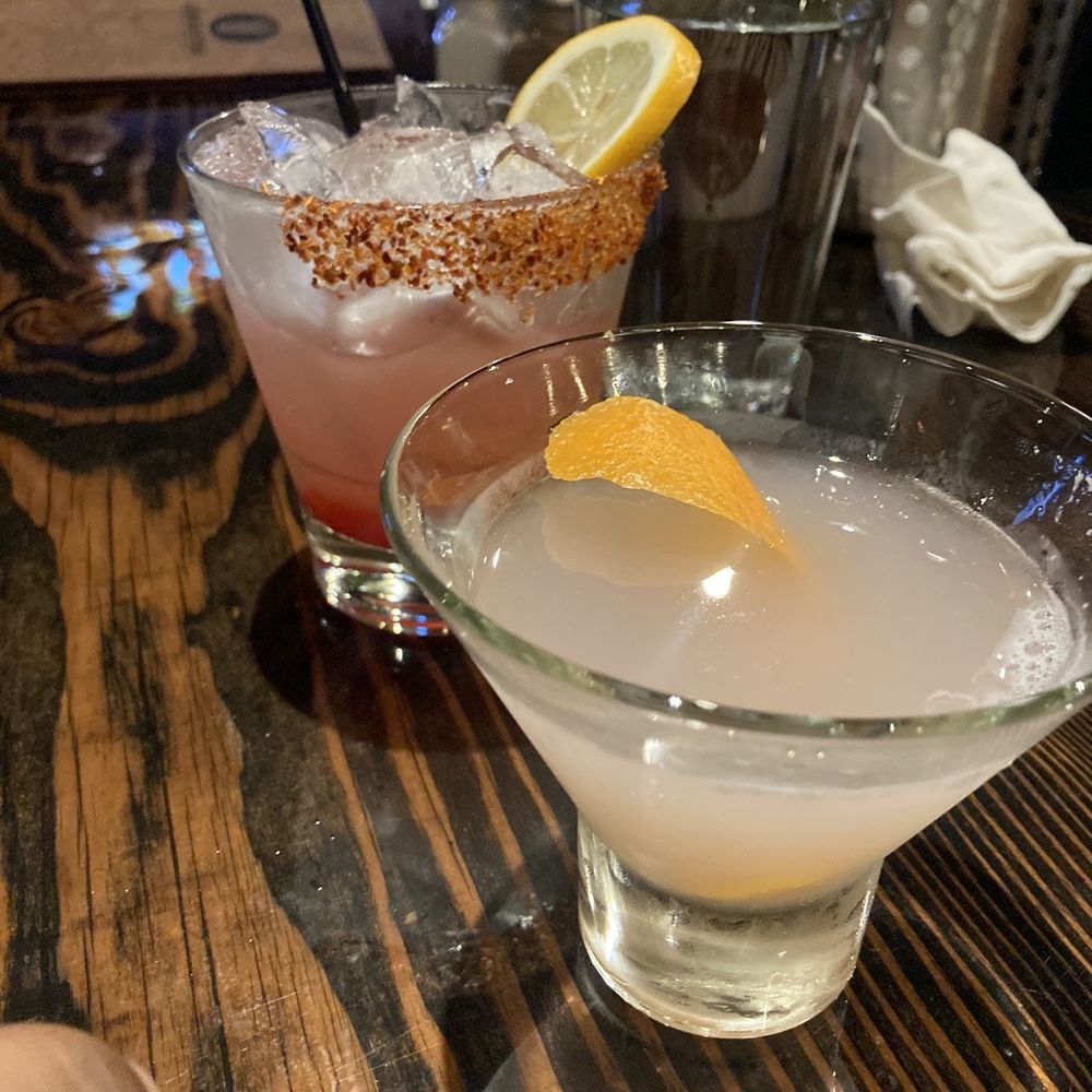 Cornerstone Craft Beer & Live Music - Cocktail Bars Near Me - Berkeley, California