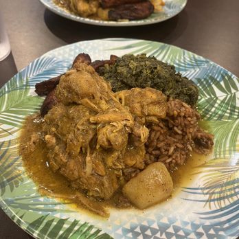 Queen Trini Lisa - Curry Chicken - Trinidadian Near Me - New Orleans, Louisiana Queen Trini Lisa - Curry Chicken - Trinidadian Near Me - New Orleans, Louisiana