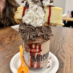 The Crazy Mason - Berried in chocolate