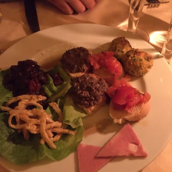 La Giostra - Complimentary antipasta dish - Tuscan Near Me - Florence, FI