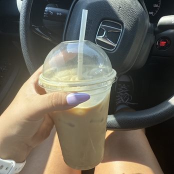 Karibu Coffees Cafe - Latte Grande macadamia nut - Coffee & Tea Near Me - Pantego TX, Texas