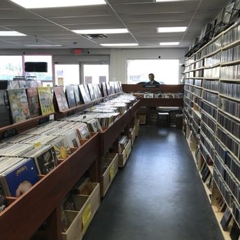 Trax N Wax - Additional view of records - Vinyl Records Near Me - Saint Clair Shores, Michigan Trax N Wax - Additional view of records - Vinyl Records Near Me - Saint Clair Shores, Michigan