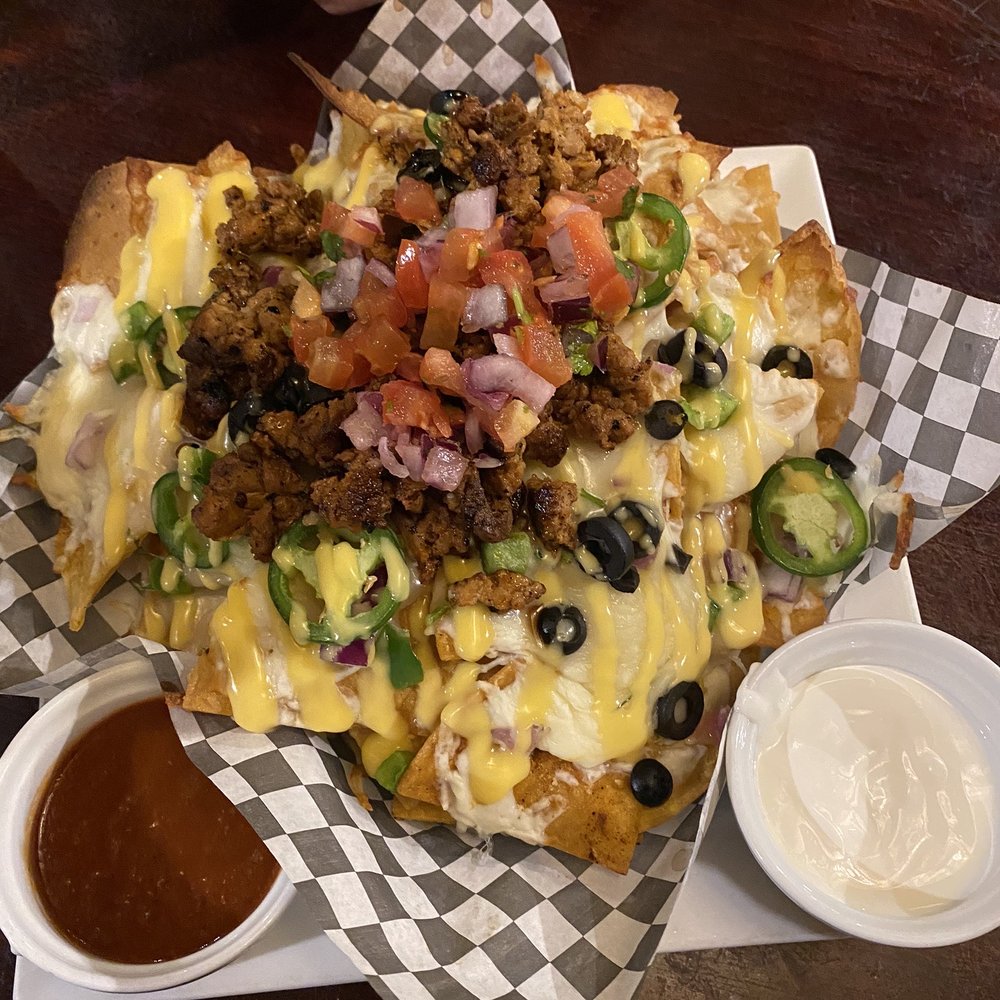 El Bocho - Nachos with beef - Mexican Near Me - Richmond Hill, Ontario El Bocho - Nachos with beef - Mexican Near Me - Richmond Hill, Ontario