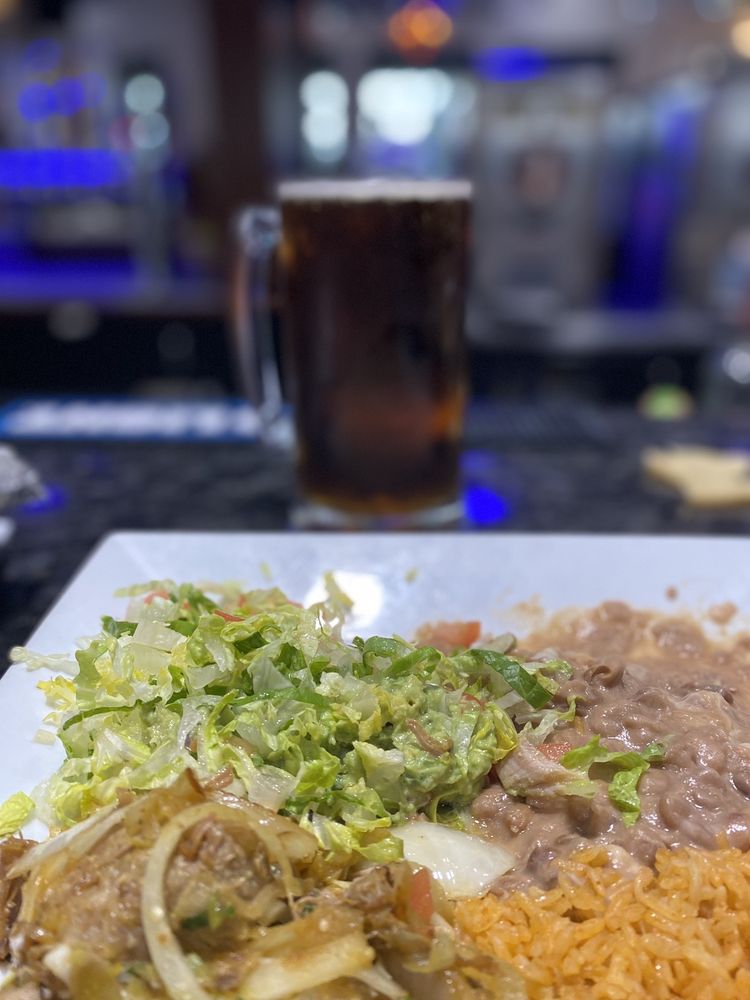 Chapo’s Tequilas & Grill Logo