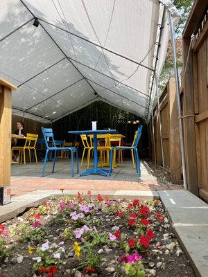 Herbivore Indian Cuisine (Vegetarian & Non-Vegetarian) by null