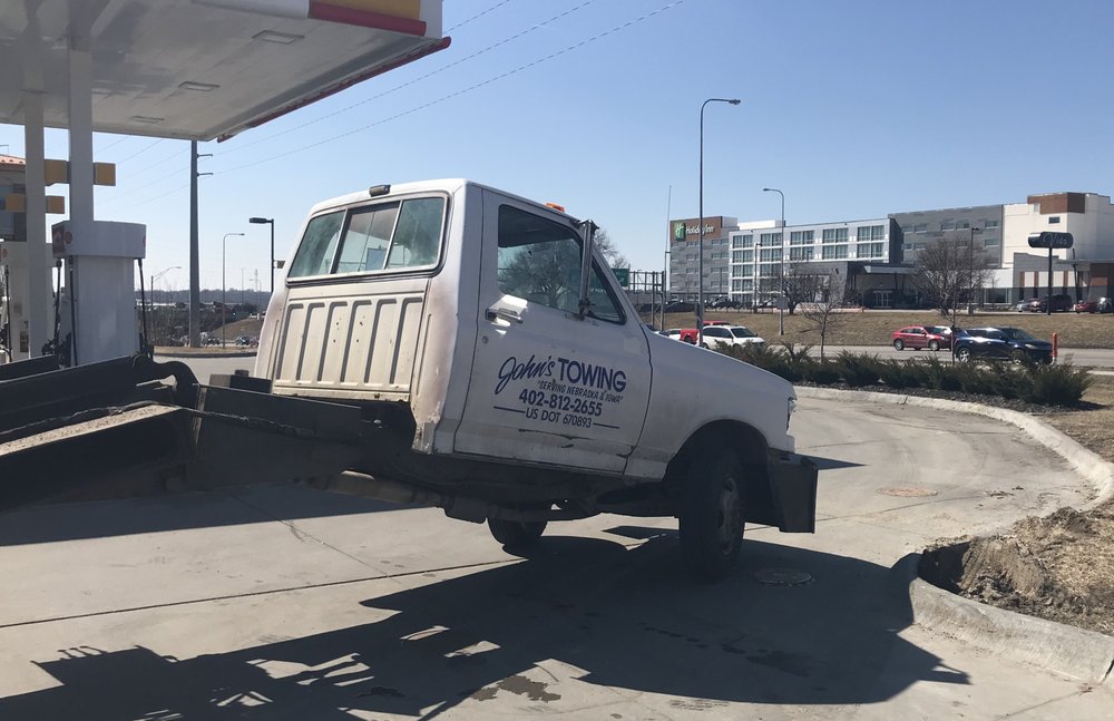 JOHN’S TOWING Updated July 2024 10 Photos 3503 Burt St, Omaha