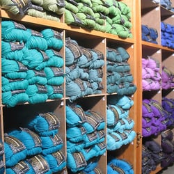 Camilla Valley Farm - Cascade 220 Yarn