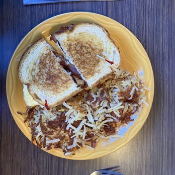 Eddie's Famous Cafe - Breakfast & Brunch Near Me - Los Banos, California Eddie's Famous Cafe - Breakfast & Brunch Near Me - Los Banos, California