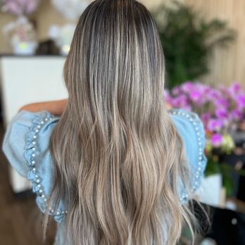 Akalonnie Salon - Hair Stylists Near Me - Katy, Texas Akalonnie Salon - Hair Stylists Near Me - Katy, Texas
