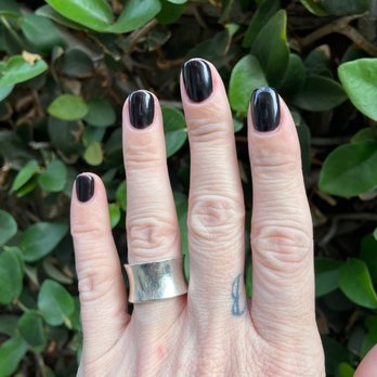 EB Nail Studio - I got a great manicure for a good price. I'm so glad this place is in my Baugh or hood and I will certainly be going back! - Nail Salons Near Me - Sherman Oaks, California EB Nail Studio - I got a great manicure for a good price. I'm so glad this place is in my Baugh or hood and I will certainly be going back! - Nail Salons Near Me - Sherman Oaks, California