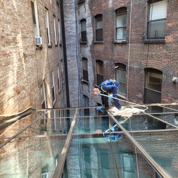 M.R. Windows Washer - Is a skyline - Window Washing Near Me M.R. Windows Washer - Is a skyline - Window Washing Near Me
