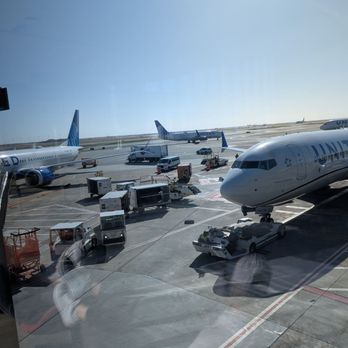United Airlines - Airlines Near Me - San Francisco, California United Airlines - Airlines Near Me - San Francisco, California