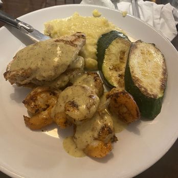 Red Fish Grill - Mixed Grill - Seafood Near Me - Morehead City, North Carolina Red Fish Grill - Mixed Grill - Seafood Near Me - Morehead City, North Carolina
