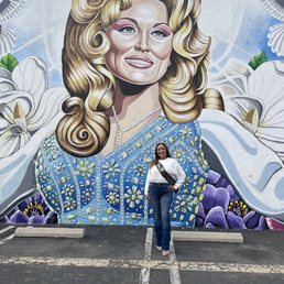Cute Dolly mural on the outside wall
