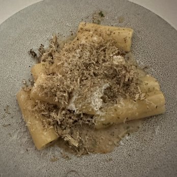 Common Lot - Chicken and truffle Rigatoni - New American Near Me - Millburn, New Jersey