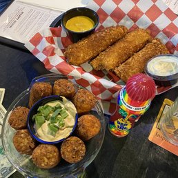 Fried Pickle Spears With Wyatt's Spicy Mustard
